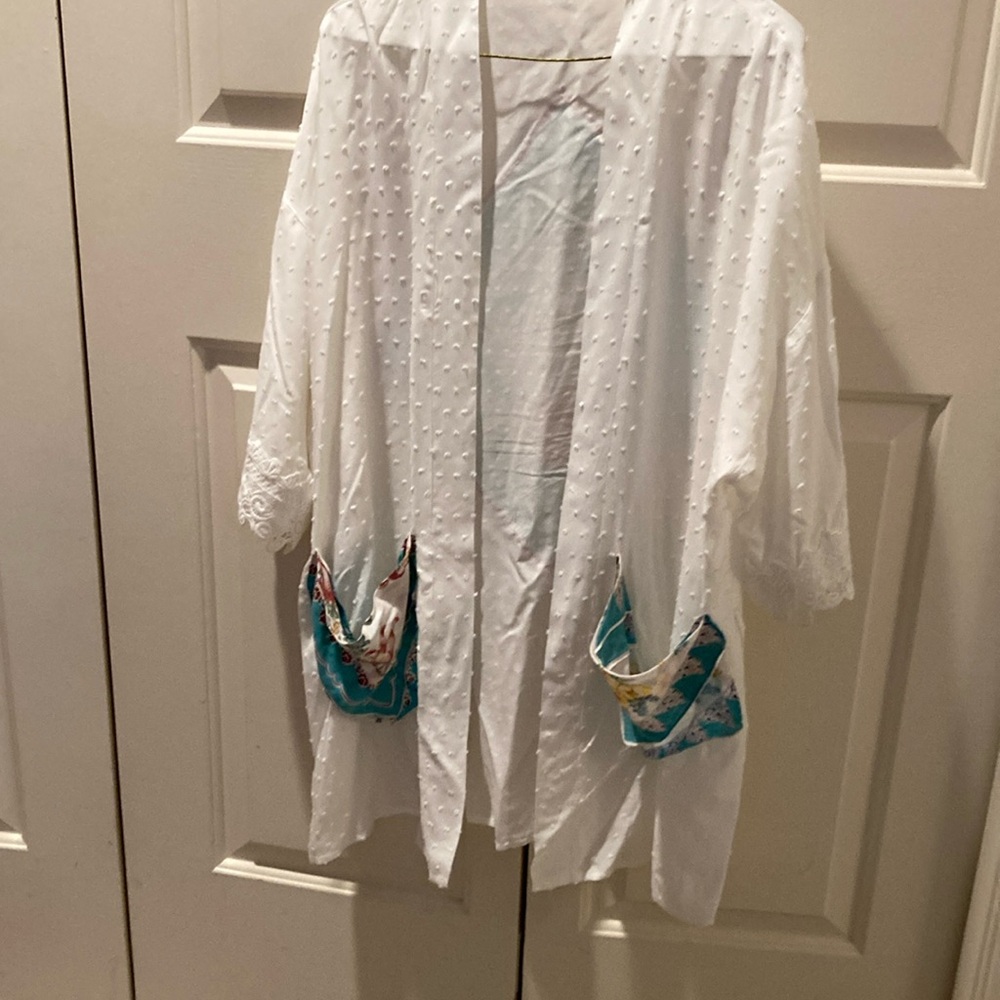 Artsy ooak kimono embellished with vintage hankies